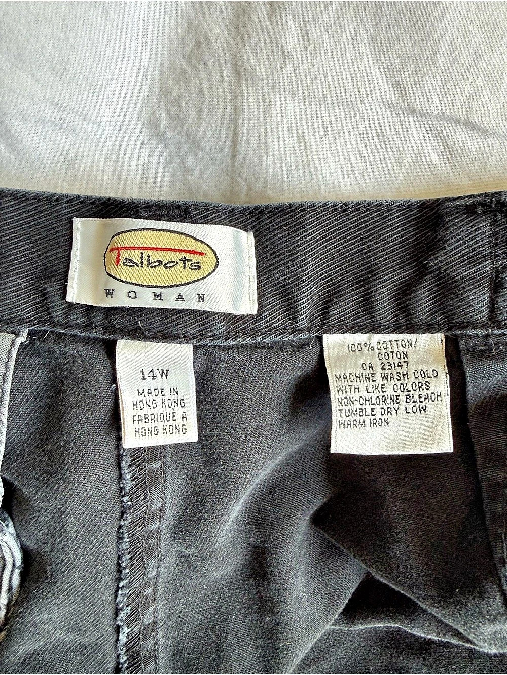 Vintage Talbots Black High Rise Elastic Waist Capris 14W - Picture 8 of 9